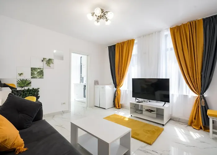 Апартаменти Monza Apartment-ultracentral